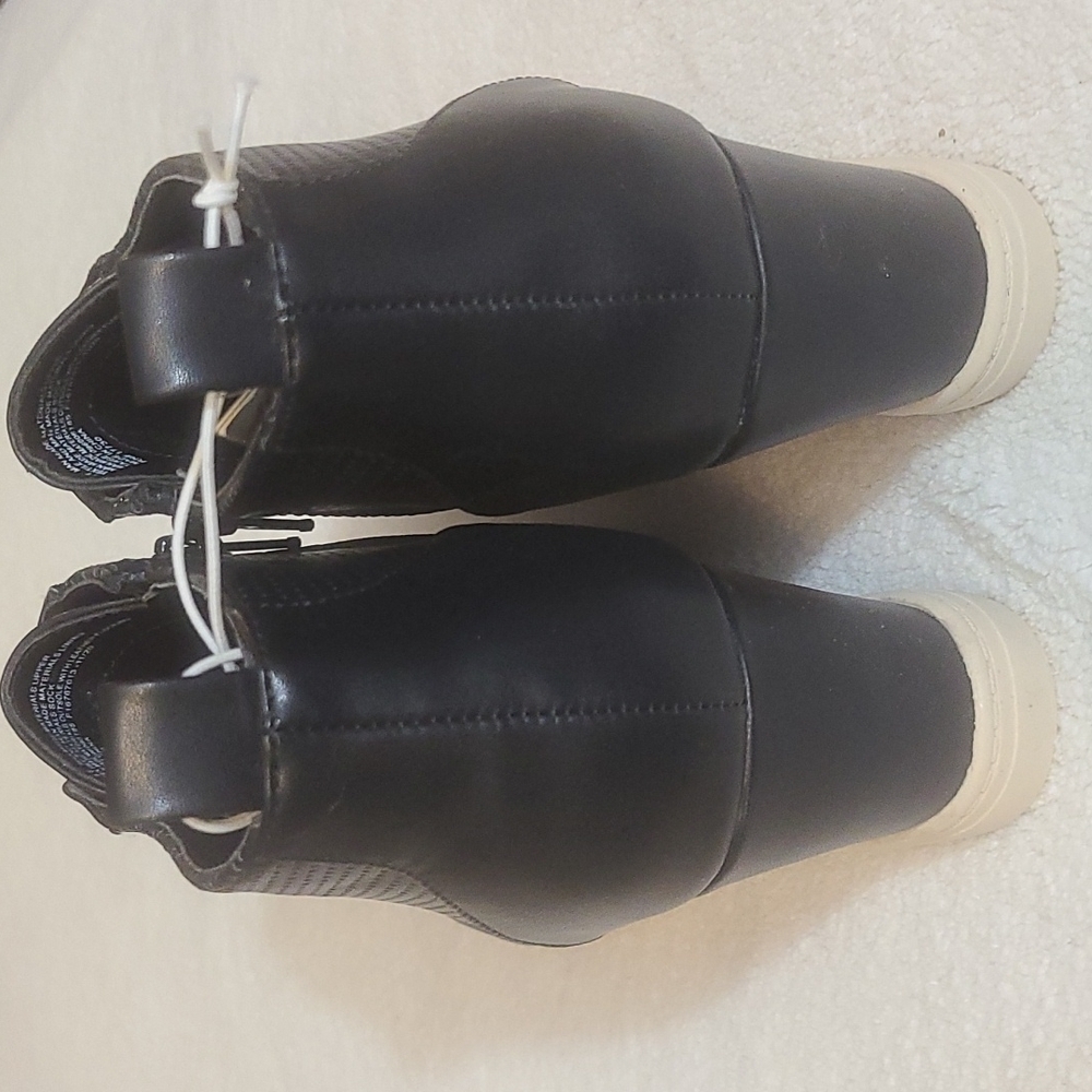 Cute shoes - Picture 4 of 8